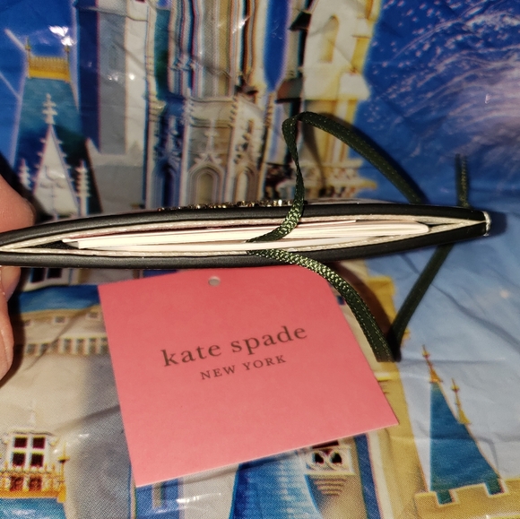 🔴⚪♠️kate spade minnie mouse card case🔴⚪♠️ Love my Dots Collection - Picture 4 of 5